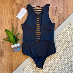 NWT LIVE! Bodysuit Size Small Black